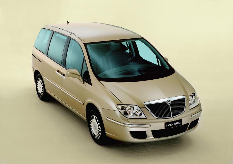  Lancia Phedra 2002 года  (фото 73 из 123)